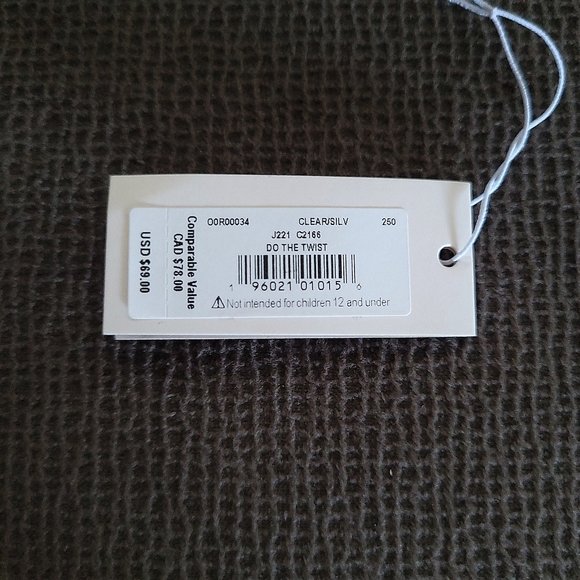 Kate Spade♠️ Silver🤍 "Do the Twist"🔀 Bangle Bracelet - NWT - Picture 15 of 15